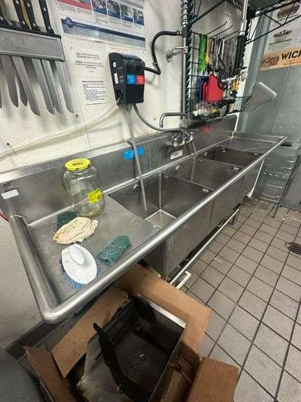 Stainless Steel 3-Basin Commercial Dish Sink