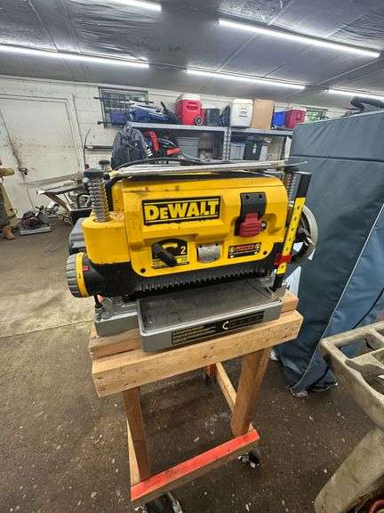 Dewalt 13" Planar w/ Pack of New Replacement Blades