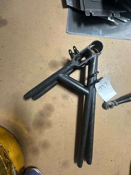 (2x)  Late Model Lower Control Arms
