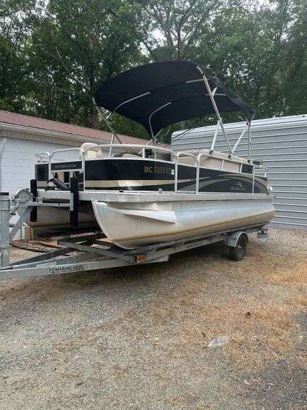 2011 Bennington Sports Edition 20' Pontoon Boat and Trailer Vessel#- ETW77640K112 W.C. MFG & Specialty Co V-1W7B22614C1001242 image