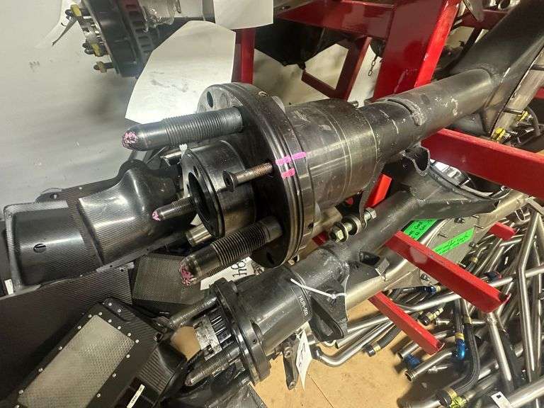 9" Rear Housing with Hubs