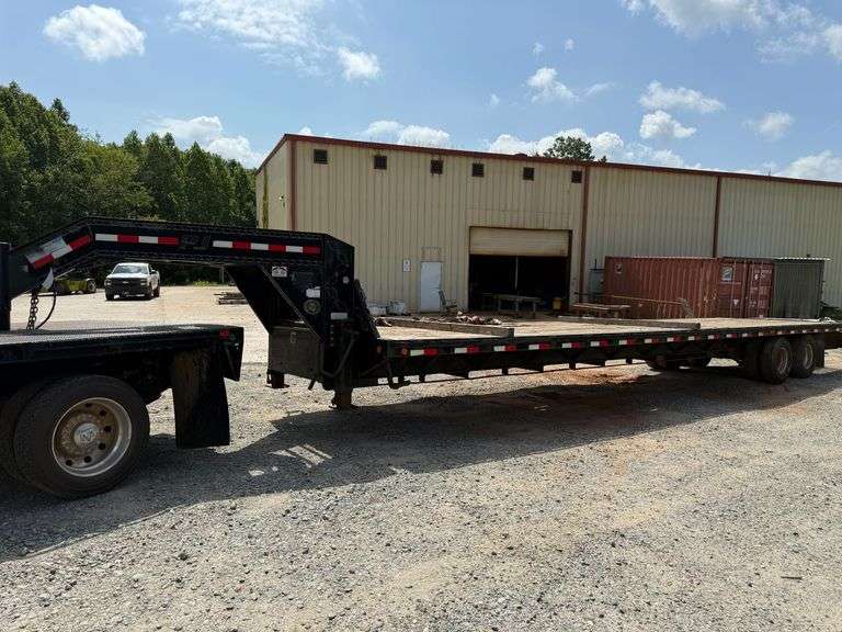 2015 PJ Trailers 40ft Flat Deck Gooseneck Dual AxleTrailer VIN#4P5D4023F3013653 image