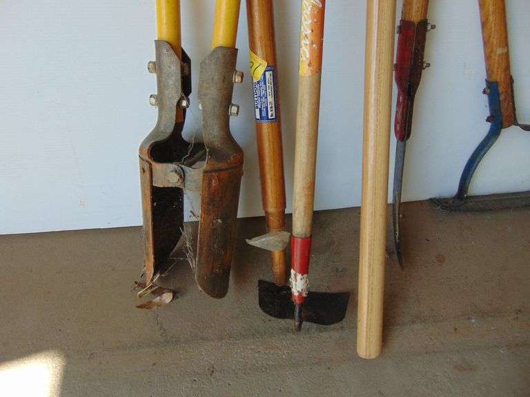 Yard Tools, Post Hole Digger, Bush Ax, Sling Blade, Hoe & Handle
