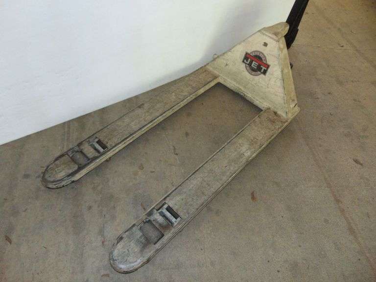 Jet Pallet Jack Works
