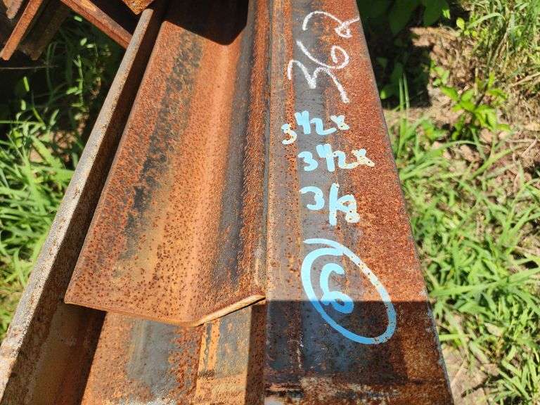 (6) 3.5"x3.5"x40' 3/8" Angle Iron