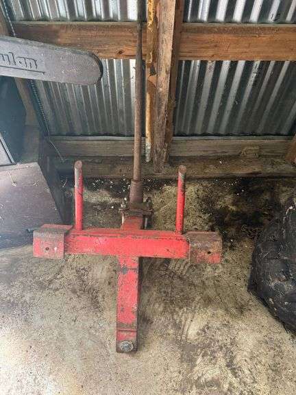 Tractor Bale Spear |  3-Point Hitch | Red
