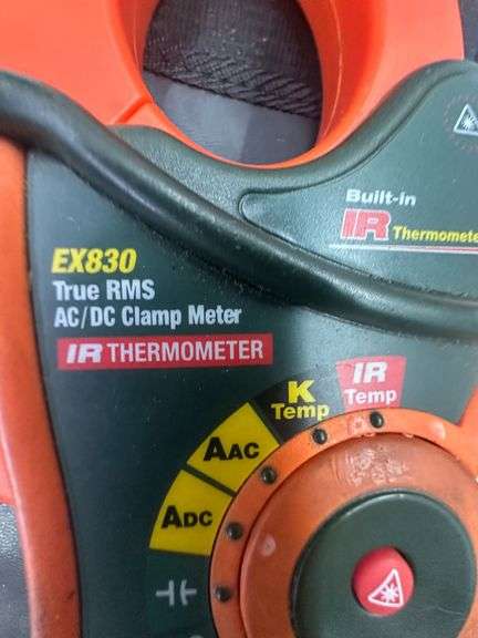 Extech Instruments AC/DC Multimeter