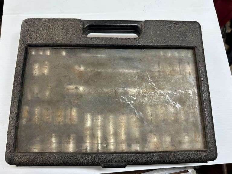 Standard Sized Socket Set
