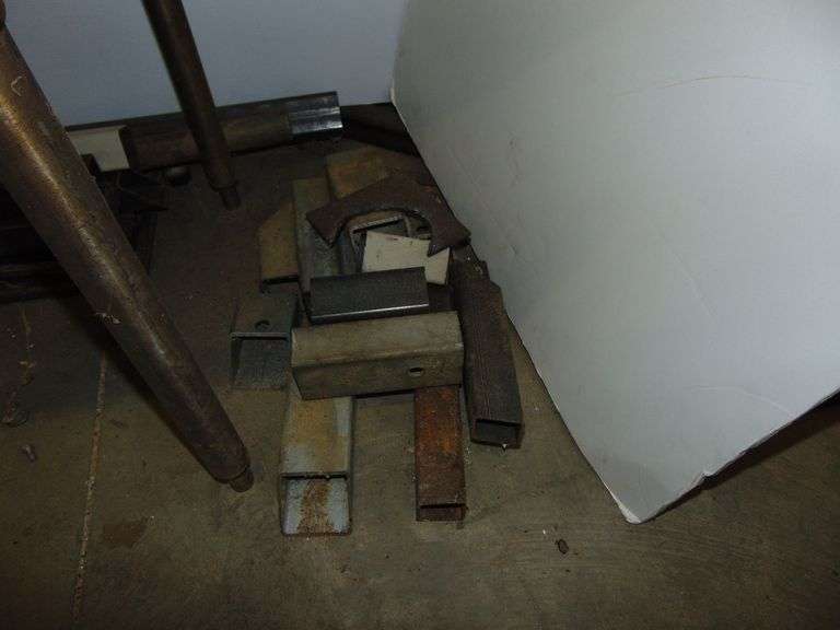 Roller Bed 99" x 21" On Stand