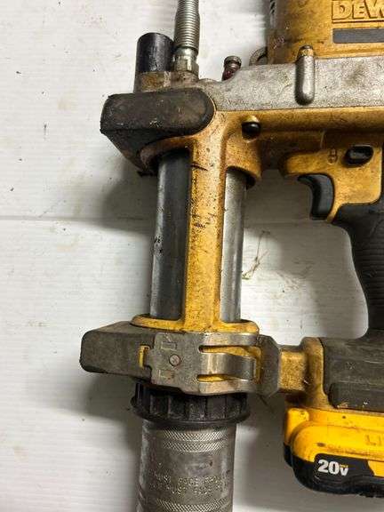 Dewalt 20 Volt Grease Gun