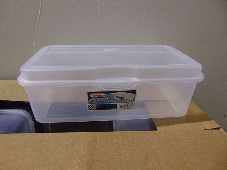 Sterilite Plastic Container