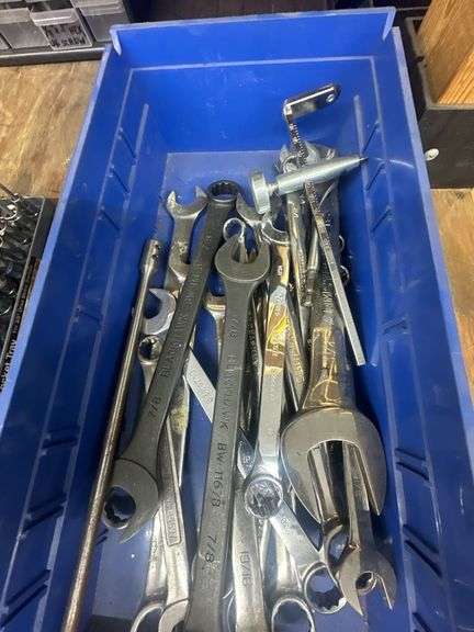 Assorted Wrenches