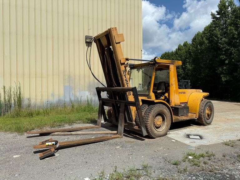 Hyster H275H Diesel Forklift