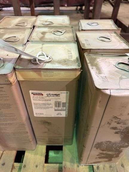 (3) Lincoln Electric Excaliber 8018-B2MR Welding Electrodes