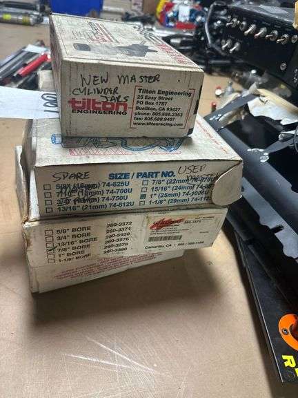 Assorted Master Cylinder Tilton & Wilwood