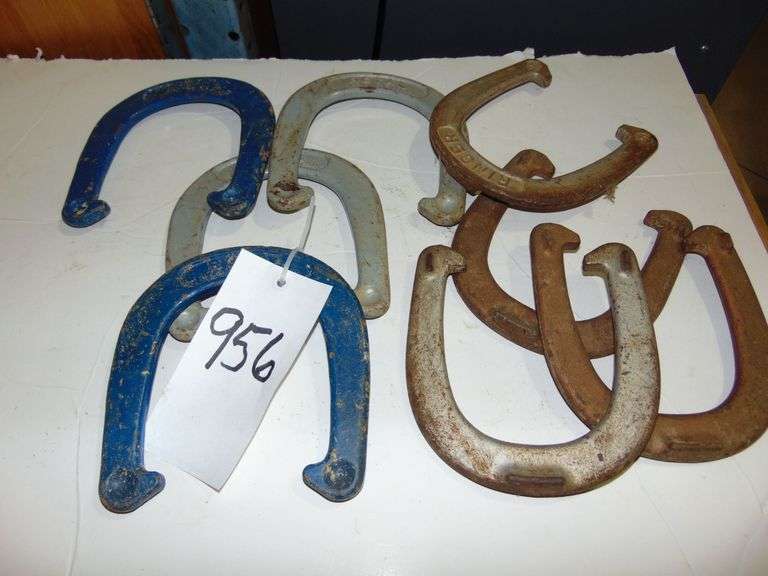 Eight Horse Shoes