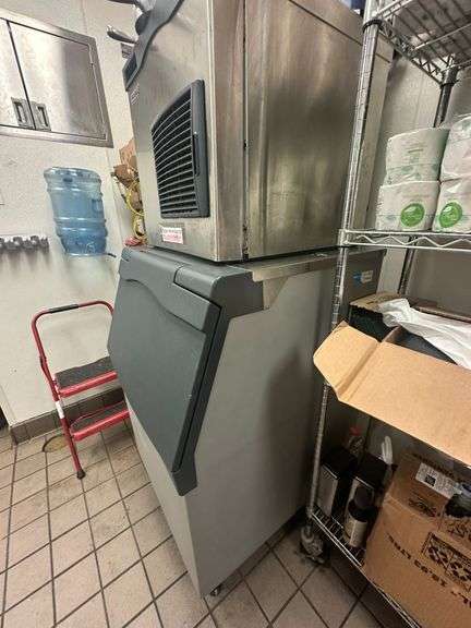Scotsman Prodigy Commercial Ice Maker and Bin