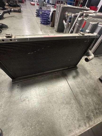 PWR Radiator | 35" x 15" x 4"