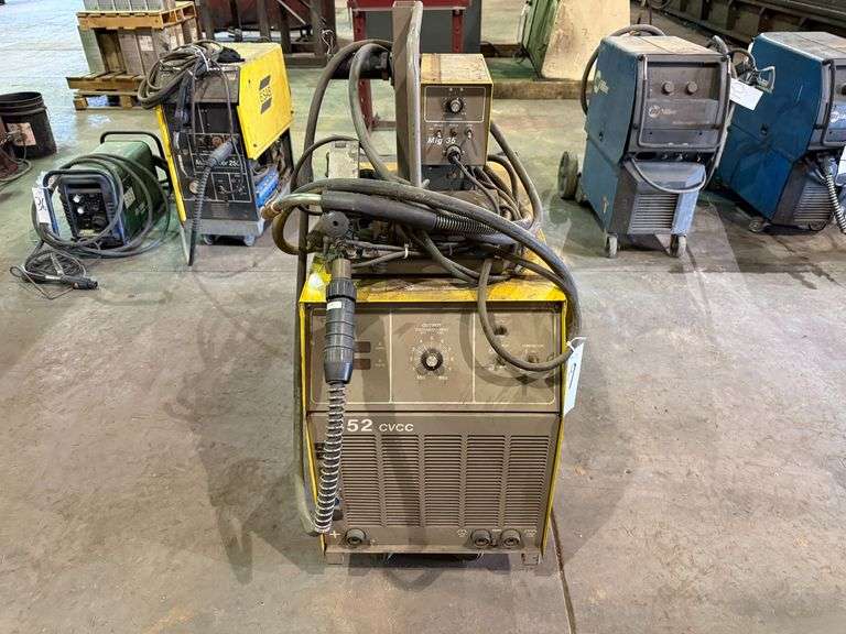 ESAB 452 CVCC Mig Welder