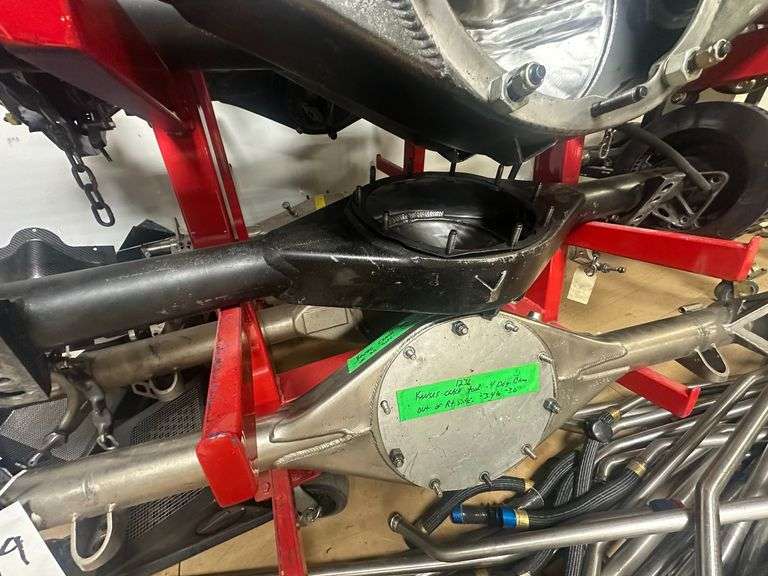 9" Rear Housing with Hubs