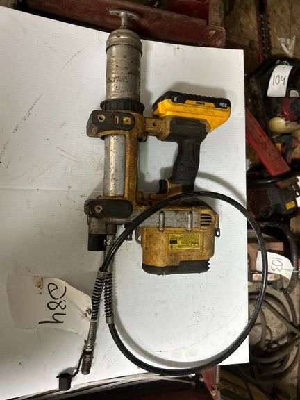 Dewalt 20 Volt Grease Gun