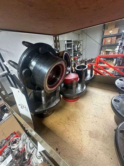 (6x)  Front Hubs w/ Studs