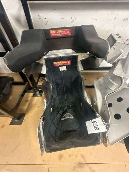 Butler SFI Full Containment Seat 15" Hips + Truck Arm Notch