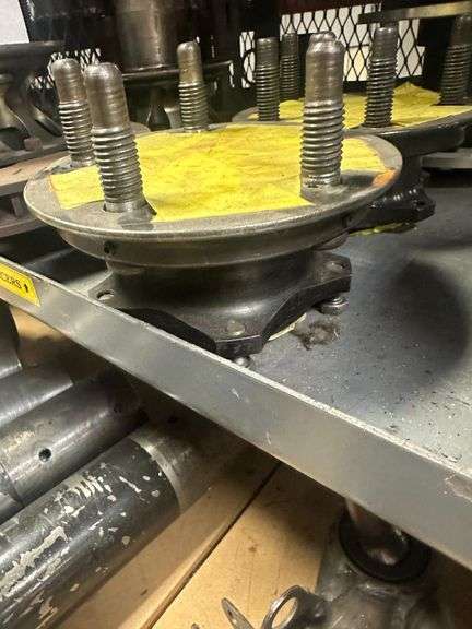 (4x) 5x5 Hubs Used