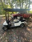 EZ-GO Electric Golf Cart