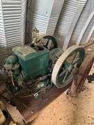 International Harvester IHC Engine with Type L | Magneto Serial 25985 | Cart Base