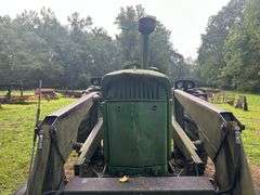 *Wrecked*John Deere Tractor