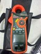 Extech Instruments AC/DC Multimeter