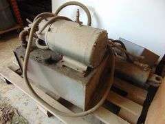 Hyd. Unit w/Cylinder
