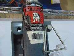 (2) Bull Dog Torque Jacks