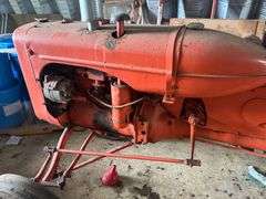 Allis-Chalmers Model G Cultivating Tractor