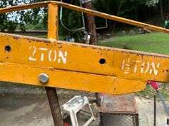 Hydrualic Engine Hoist