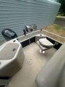 2011 Bennington Sports Edition 20' Pontoon Boat and Trailer Vessel#- ETW77640K112 W.C. MFG & Specialty Co V-1W7B22614C1001242
