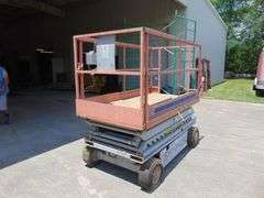 Sky Jack Plat Form Lift Model 4620