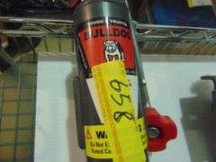 (2) Bull Dog Torque Jacks