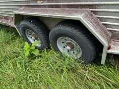 2005 Featherlite Livestock Trailer | Model 8127 |7' x 24'  | HAVE TITLE | VIN# 4FGB224255C081667