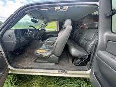 2004 Chevrolet K2500 4x4 Pickup Truck | 109,691 Miles | Farm Used | HAVE TITLE | VIN# 1GCHK29194E157961