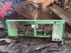 John Deere Quick-Attach Bale Spear | W42151