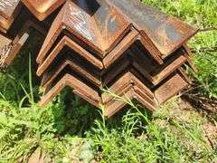 (30) 3"x3"x40' 1/2" Angle Iron