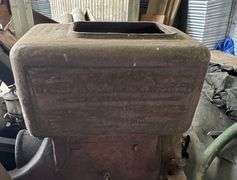 Antique Hit-and-Miss Engine With Webster Tri-Polar Magneto