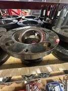 (6x)  Rear Hubs No Studs 5x5