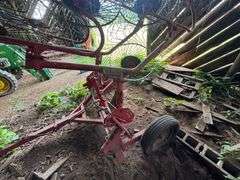 Tow-Behind V-Style Wheel Hay Rake