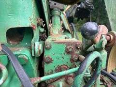 *Wrecked*John Deere Tractor