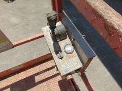 Sky Jack Plat Form Lift Model 4620
