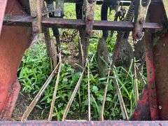International 510 Disc Planter
