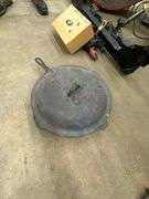 Cast Iron Skillet w/ Lid